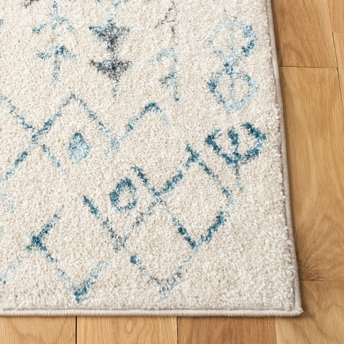SAFAVIEH Tulum Goddard Moroccan Geometric Area Rug, 6'7" x 6'7" Square, Ivory/Turquoise