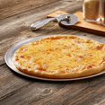 thumbnail image 2 of Kitchen Supply bandejas planas para pizza, Plateado, 18 pulgadas, 2 of 4
