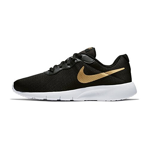 Nike tanjun hotsell older kids