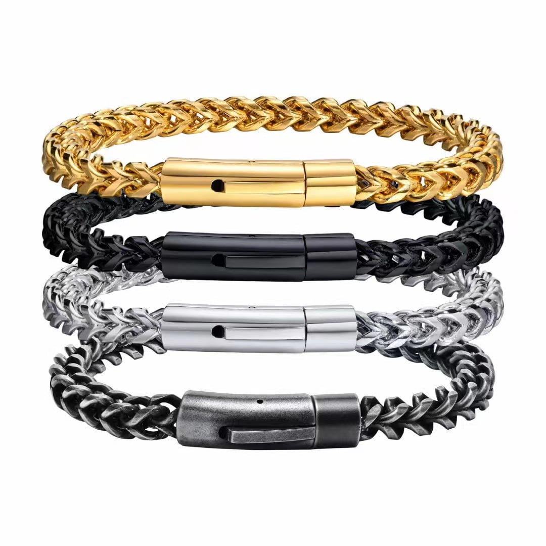 Leander Men's Stainless Steel Cuban Link Bracelet, 6mm Width, Black/18K Gold Plated, Ideal for Men.