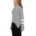 thumbnail image 2 of VISgogo Camiseta a rayas informal para mujer, suéter con abertura con cuello en V y manga larga con bloque de color para adultos VISgogo  moda, 2 of 5