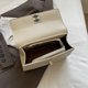 thumbnail image 2 of Bolso Hombro Ygjytge Con Cerradura Cuadrado Pequeño beige, 2 of 9