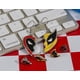 thumbnail image 3 of Set de pendientes esmaltados de Deadpool y Wolverine de Marvel Studios, 3 of 6
