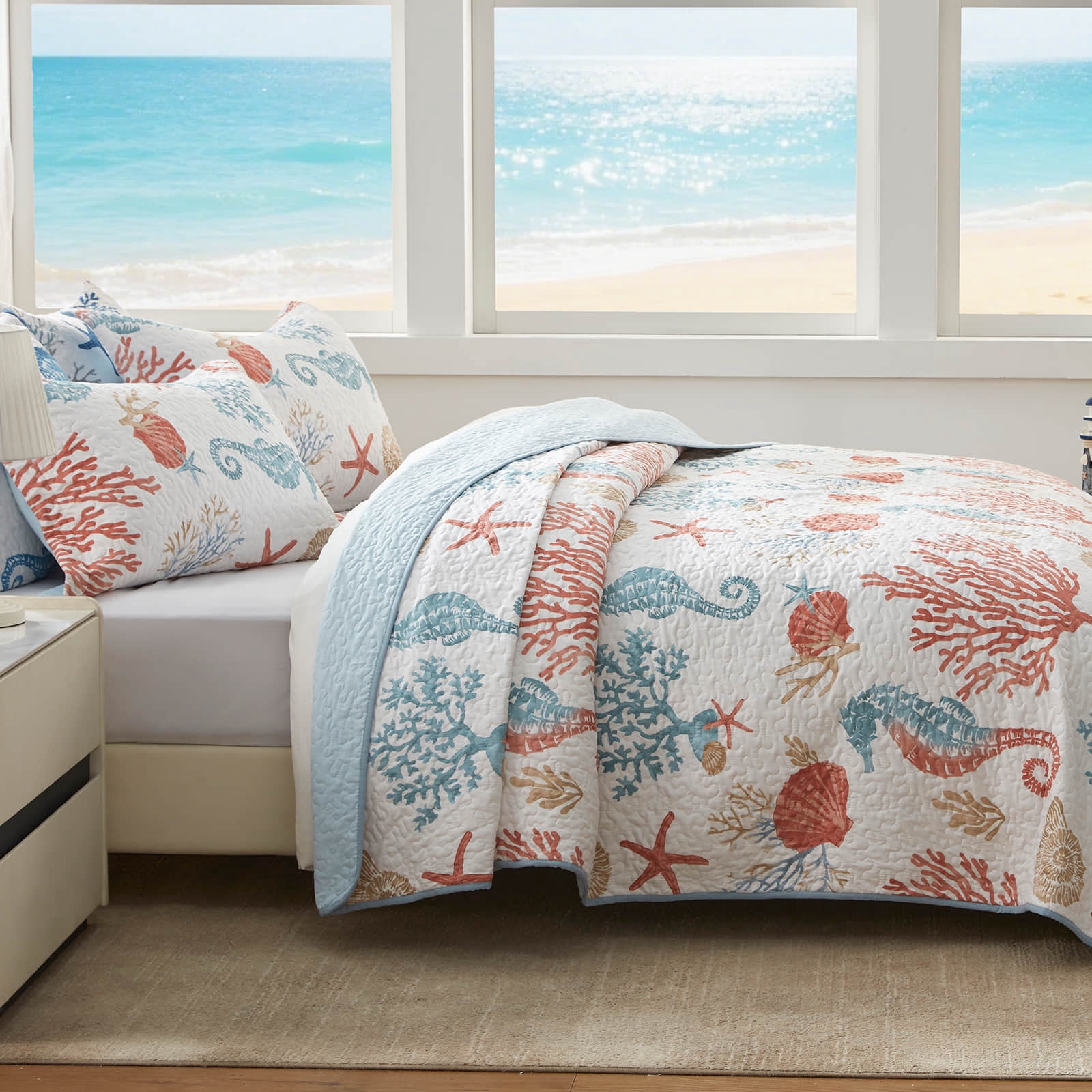 Coastal Quilt Set California King Size - Lightweight Microfiber Reversible Bedspread, 106''x118'', Coral, Includes 2 Shams