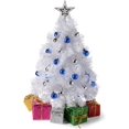 thumbnail image 1 of Mini árbol de Navidad blanco de 58 cm - Mini árbol de Navidad con luz LED blanca cálida, regalos decorados y adornos TUNC Sencillez, 1 of 5
