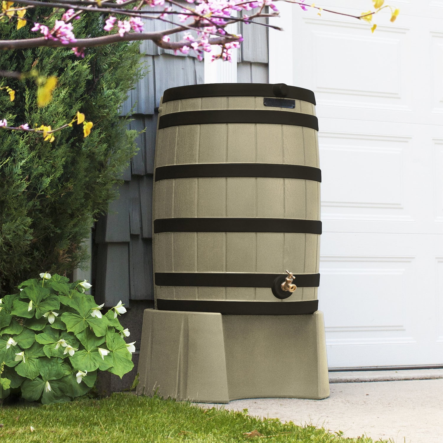 Good Ideas 50 Gallon Rain Wizard Darkened Rib Rain Barrel
