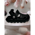 thumbnail image 4 of SANDALIAS PARA NIÑA LIGERSA Y ANTIDESLIZANTES EVA COLOR NEGRO CON PINES DECORATIVOS, 4 of 5