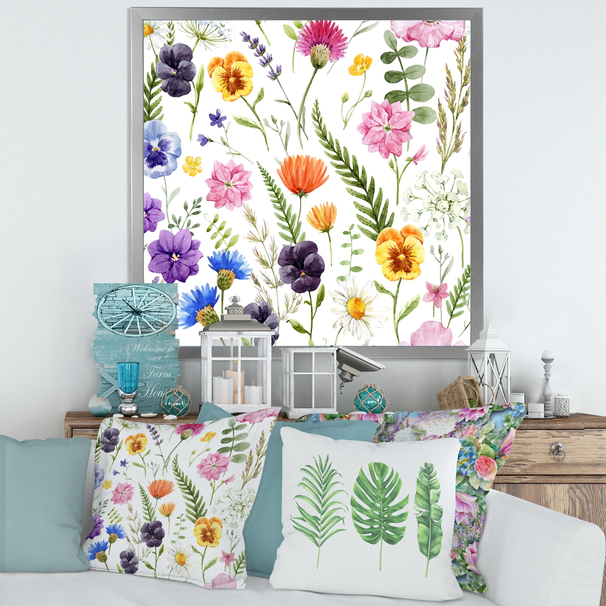Designart 'Coloful Wildflowers Floral Pattern I' Traditional Framed Art Print