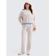 thumbnail image 4 of Sudadera CRZ YOGA SoftAura con cuello redondo y manga larga para mujer, color blanco, 4 of 6