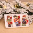 thumbnail image 1 of Colgante de cascanueces para árbol de Navidad, soldado de madera de nogal, decoración colgante para fiesta de Navidad, pared, chimenea, ventana, 1 of 10