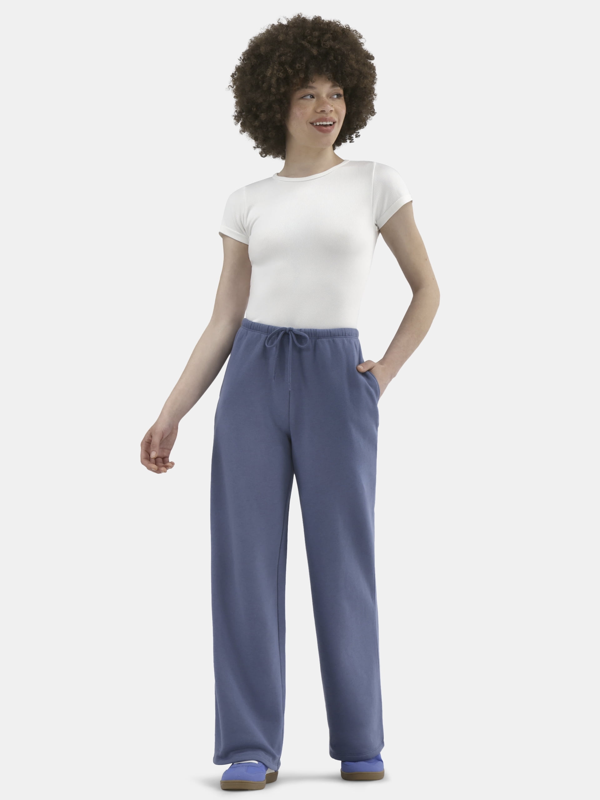 No Boundaries Soft Fleece Wide Leg Sweatpants, Women’s