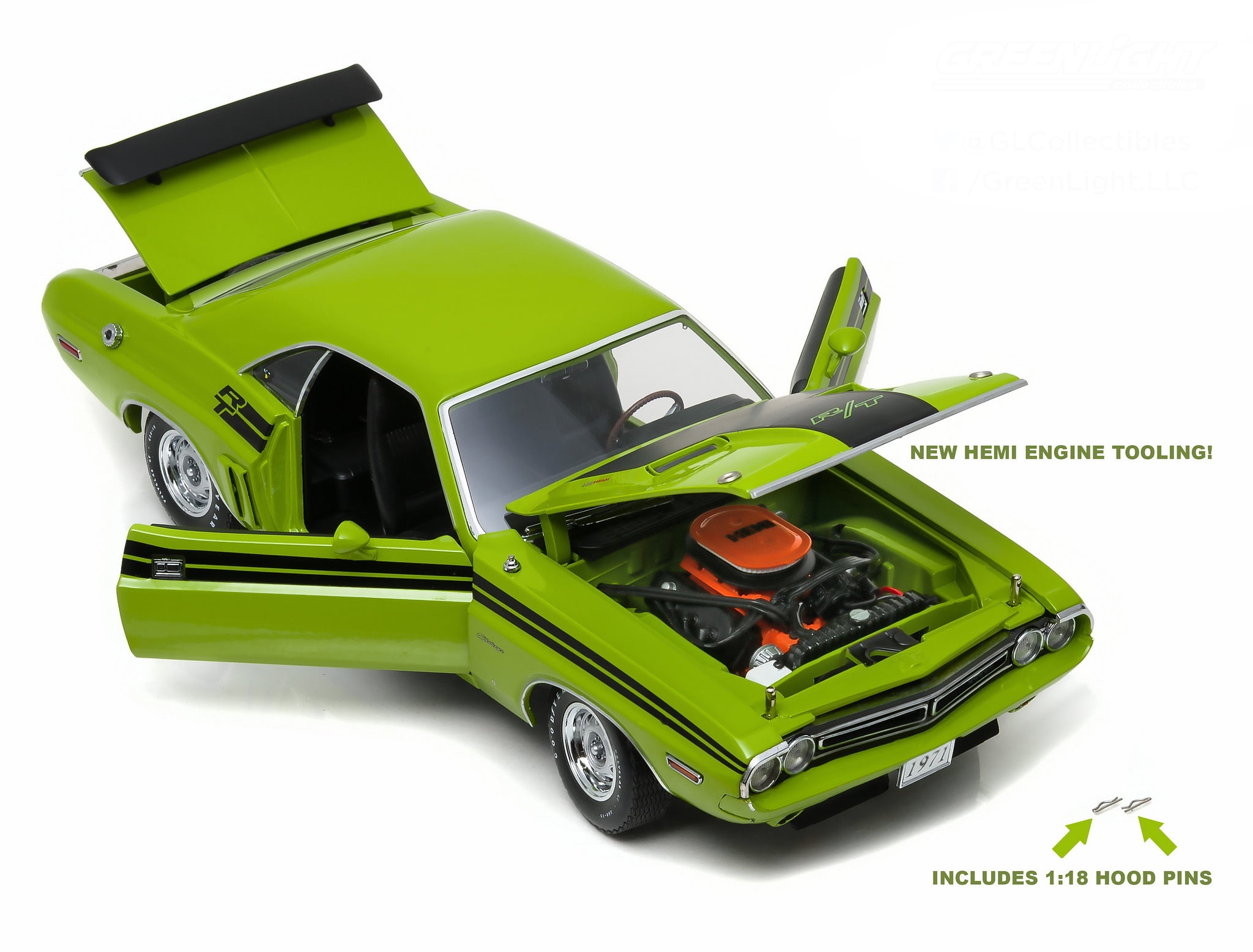 1971 Dodge Challenger HEMI R/T Green Go 1/18 Diecast Model