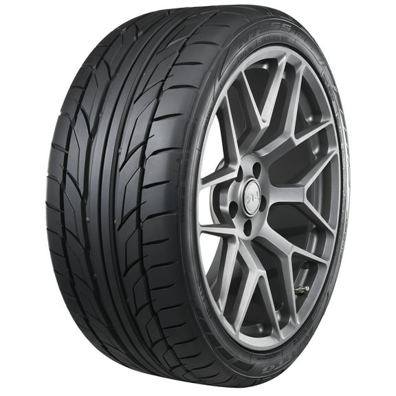 Nitto NT555 G2 UHP 255/40ZR17 98W XL Passenger Tire