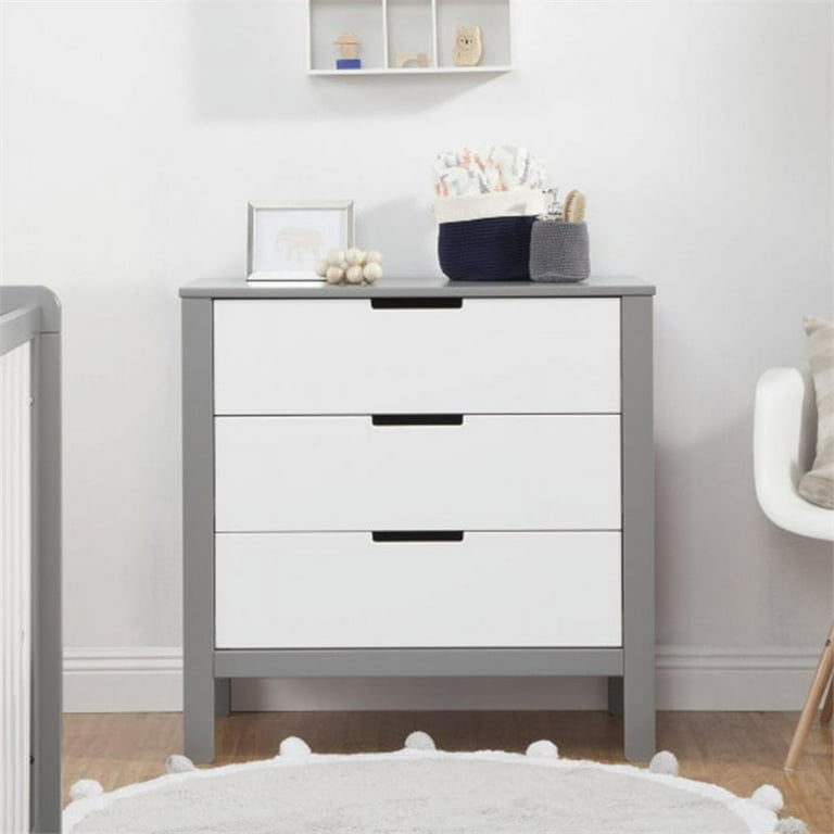 Carter's by DaVinci Colby 3-Drawer Dresser in Gray and White