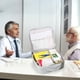 thumbnail image 4 of Bolsa organizadora portátil para frascos de medicamentos con cierre de cremallera | Botiquín familiar de primeros auxilios para medicamentos y suministros para diabéticos | Solución compacta para, 4 of 6