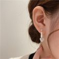 thumbnail image 4 of Pendientes para mujer, regalos para mujer, pendientes de corazón de circonita brillante, pendientes de corazón, pendientes de cristal de circonita en forma de corazón para mujer, pendientes para niña,, 4 of 5