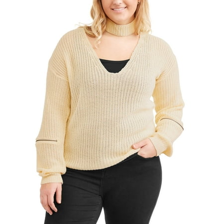 Junior Plus Choker Sweater