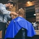 thumbnail image 4 of Capa de peluquero - Capa de corte de pelo grande impermeable - Delantal de corte de pelo para adultos con estilo de salón, capas azules de nailon para peluquería, con cierre a presión ajustable, 4 of 5