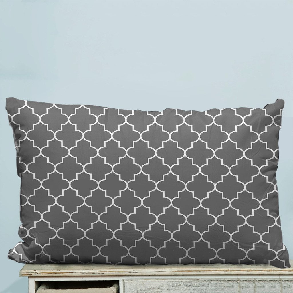 GCKG Classic Grey and White Quatrefoil Pillow Case Pillow Cover Pillow Protector Two Sides 20 x