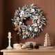 thumbnail image 2 of Corona de Navidad artificial hecha a mano de PVC, regalos de navidad ecológicos, venta al por mayor de China, 50/60cm, 2 of 4