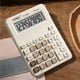 thumbnail image 5 of Calculadora para estudiantes de matemáticas de primaria, calculadora sincrónica con pantalla de 10 dígitos, portátil, de escritorio, silenciosa, con batería., 5 of 7