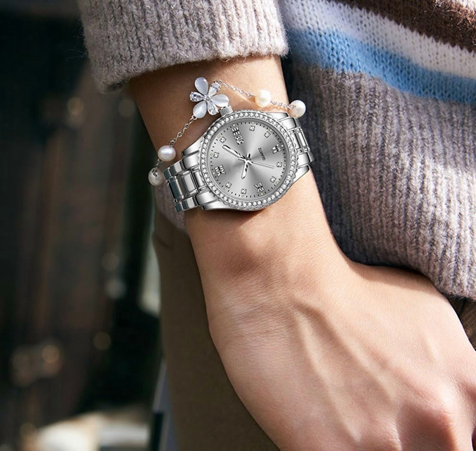 Womens Watch Luxury Diamond Analog Quartz Wrist Watches  display picture 2