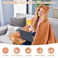 thumbnail image 4 of Manta portátil con capucha CozziPals Capybara para mujeres adultas, 4 of 6