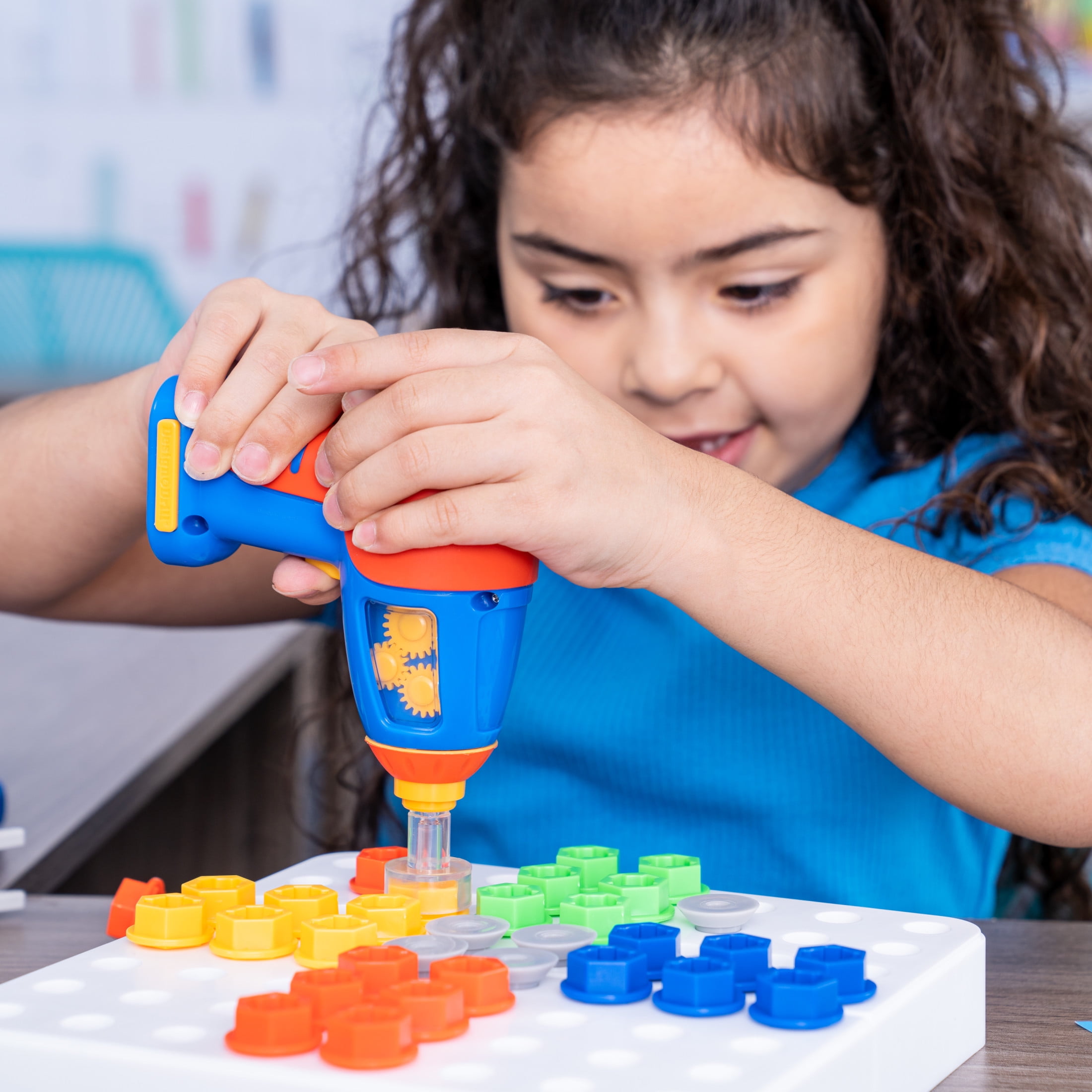 Educational Insights Design and Drill Toolbox, STEM Construction Toy, Ages 3+