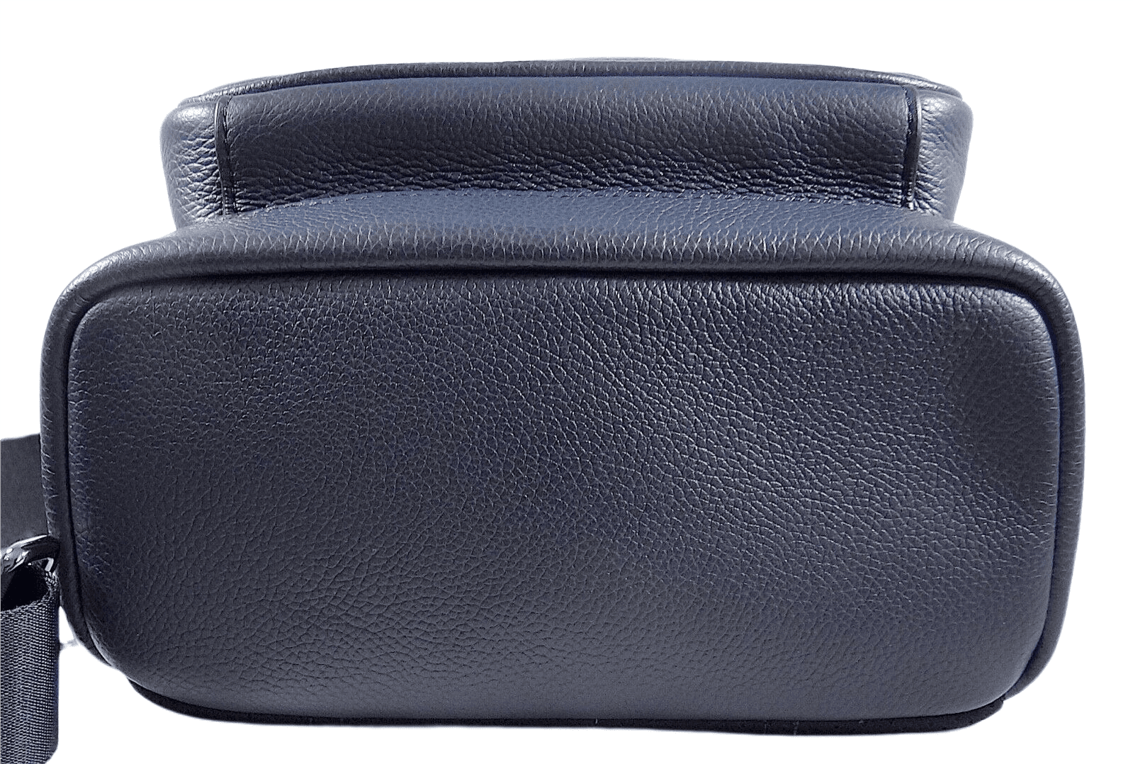 Michael Kors Mens Cooper Medium Pebbled Leather Navy Commuter Slingpack Book Bag