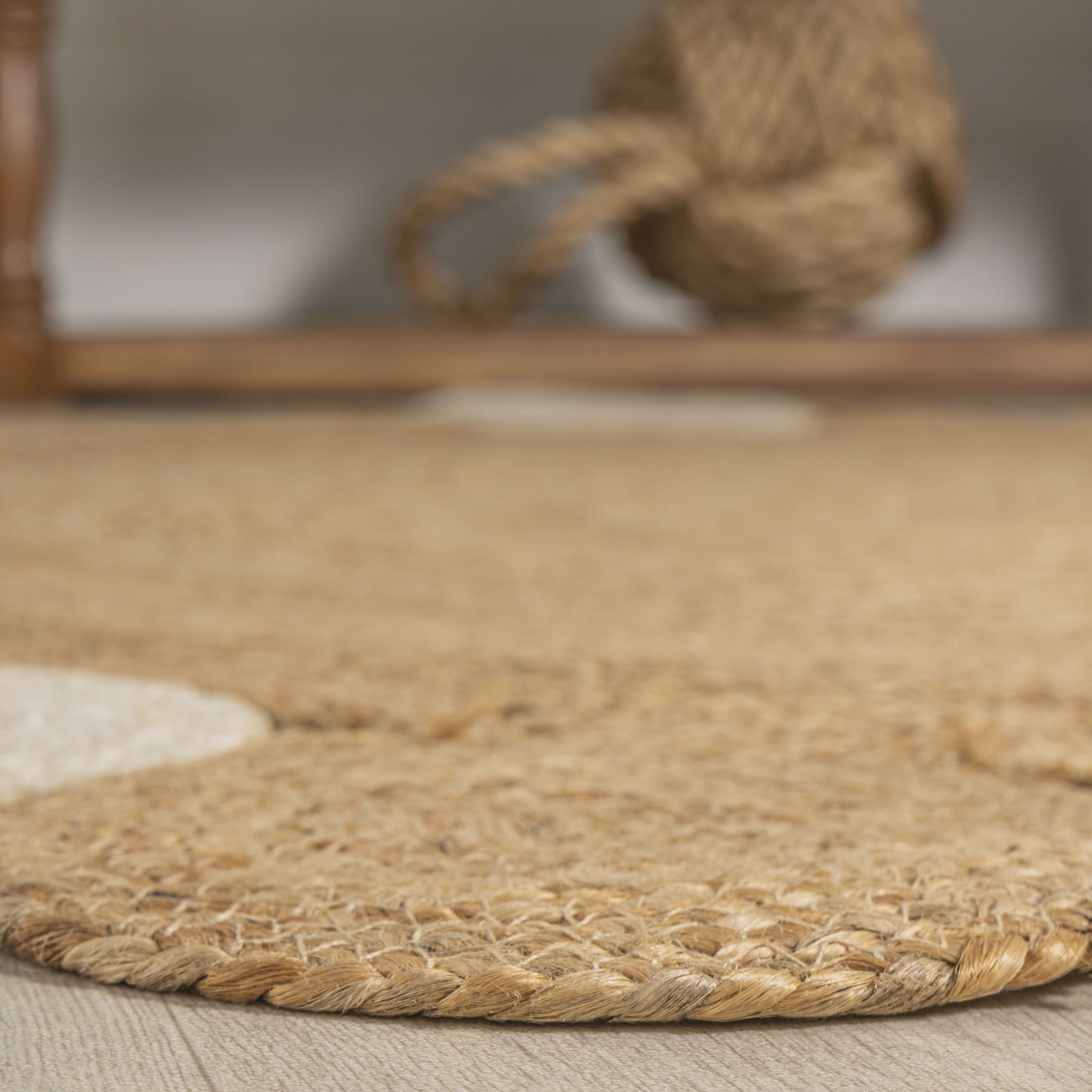 JONATHAN Y ANSA 6' Round Area Rug, Ayana Two-Tone Jute Hippy Circle - Natural/Cream, RNF107A-6R