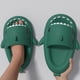 thumbnail image 3 of Zapatillas de tiburón de verano para hombre y mujer, zapatos de Casa informales con degradado, antideslizantes de Eva, Chanclas de playa, novedad, 3 of 4