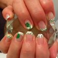 thumbnail image 1 of St. Patrick's Day press on nails clover, 1 of 4