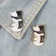 thumbnail image 5 of Broche de aceite goteante con diseño de abrazo de gato bicolor negro serie Tai Chi, 2 piezas, 5 of 5