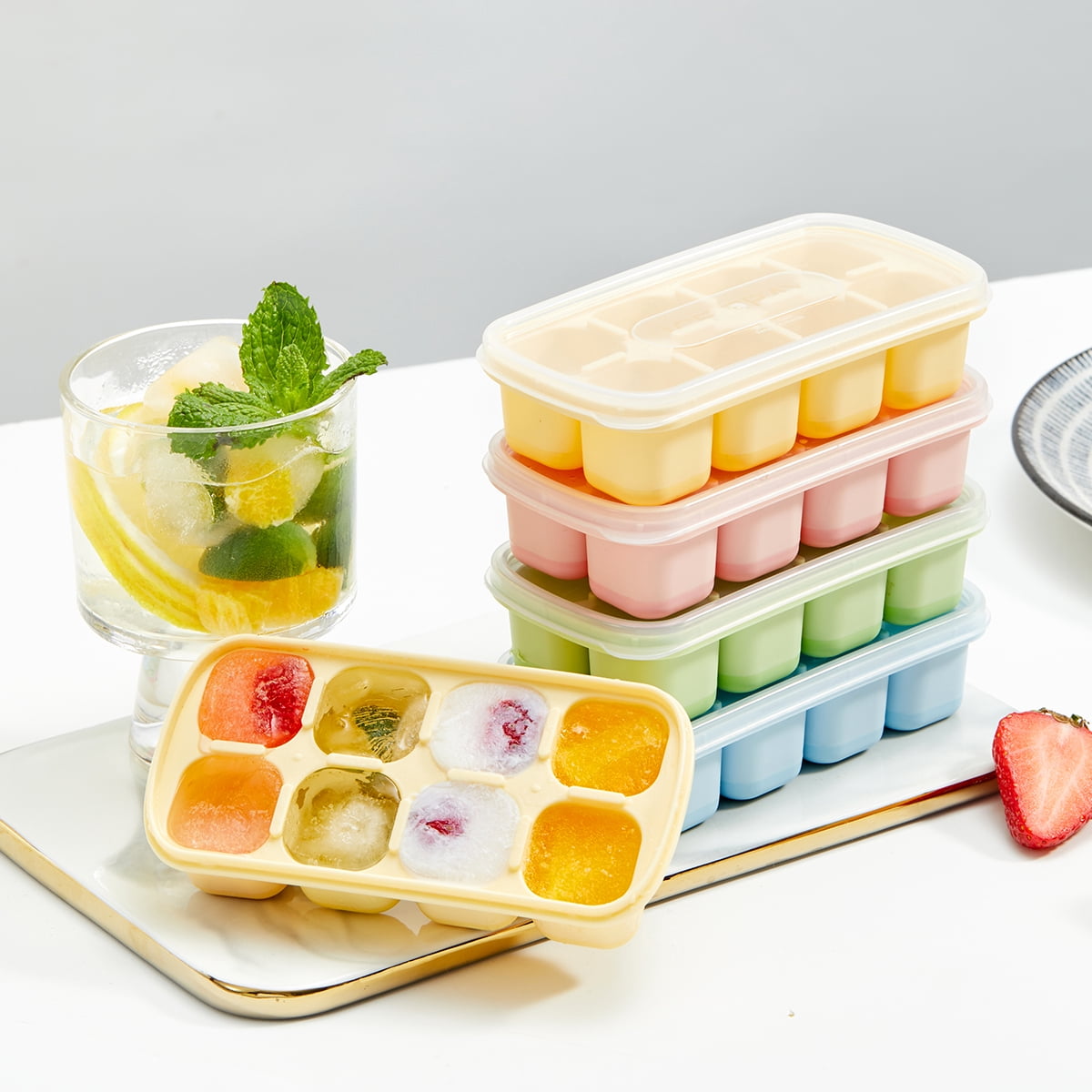 8-Grid Reusable Ice Cube Tray with Lid, Silicone Ice Mold for Bar Tools, Ice Maker for Kitchen Refrigerator Storage