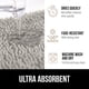 thumbnail image 4 of Juego de alfombras de baño GORILLA GRIP Soft Chenille de 2 piezas, color gris claro, 4 of 9