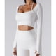 thumbnail image 3 of Mujer Yoga Top fitness crewneck Halter Masajeadores de cuello manga larga pulgar agujero entrenamiento ropa deportiva con almohadilla en el pecho blanco M, 3 of 7