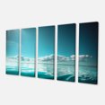 thumbnail image 2 of Horizon de Mer Bleue et Gratte-Ciel - Grande Impression sur Toile, 2 of 3