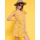 thumbnail image 2 of Vestido fluido floral Allegra K con cinturón y cuello en V cruzado Amarillo L, 2 of 6