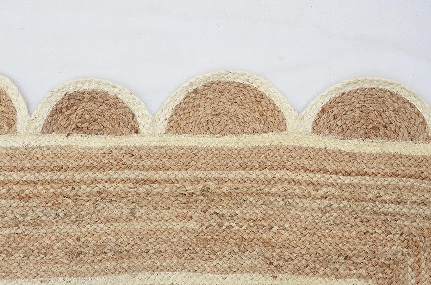 KLAVATE Natural Jute Hand Braided Scalloped Area Rug