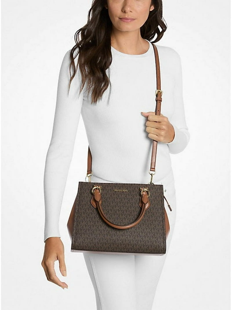 Michael Kors Outlet Marilyn Medium Signature Logo Convertible