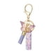 thumbnail image 1 of Llavero de moda con 26 letras y borlas de mariposa, elegante y multifuncional., 1 of 5