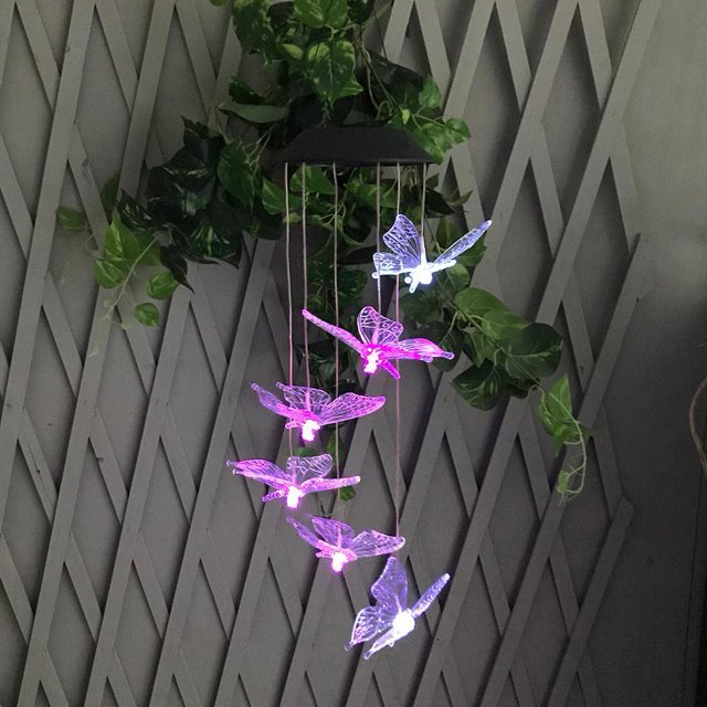 Lámpara colgante IP65 con cambio de color de luz de mariposa con carillón de viento solar LED (C)