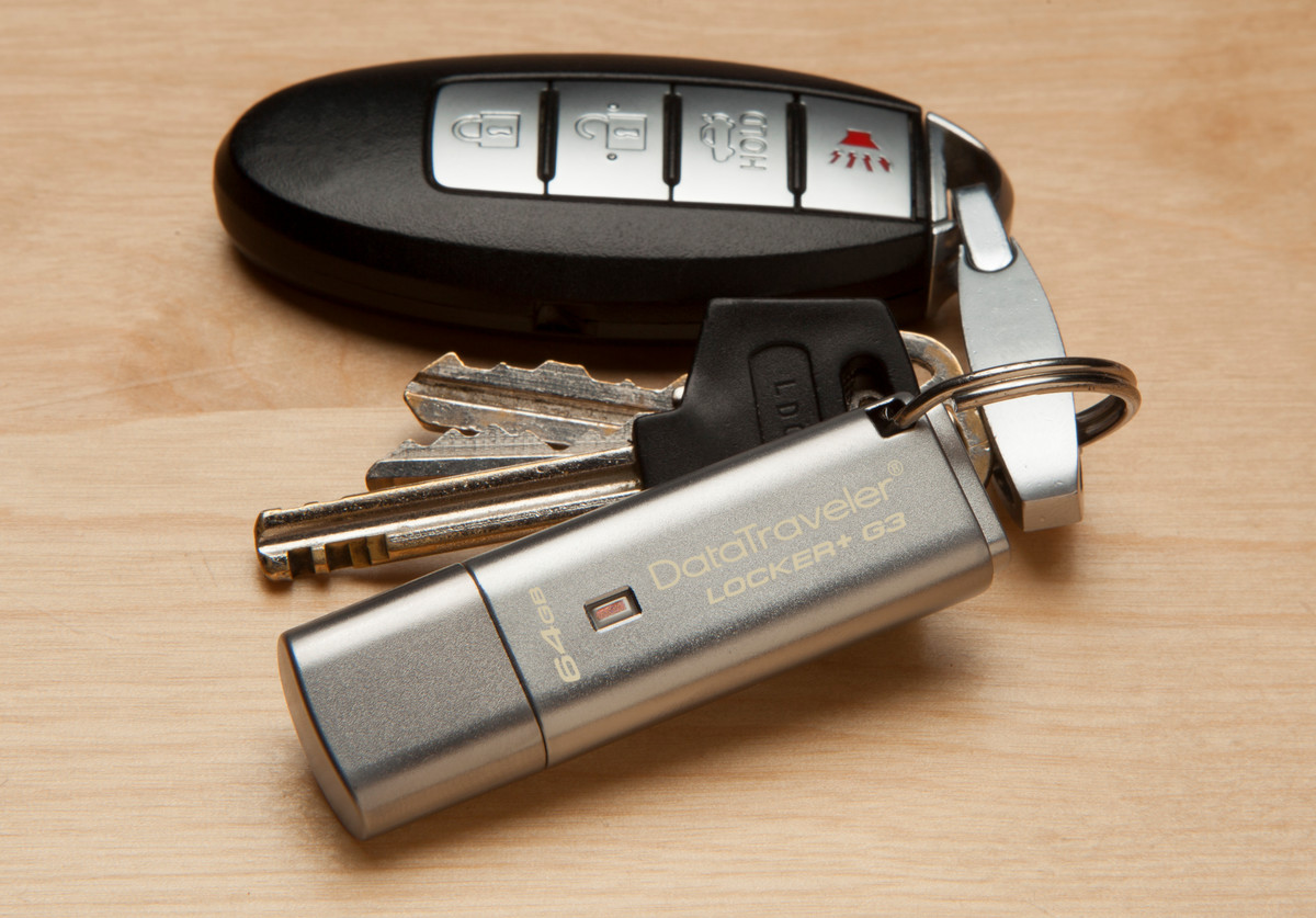 Kingston DataTraveler Locker+ G3 128GB Encrypted USB 3.0 (DTLPG3/128GB) - image 5 of 5