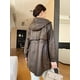thumbnail image 5 of Chaqueta informal de piel auténtica de longitud media para mujer, abrigo de piel de oveja con capucha holgado vintage de alta gama de tendencia 2024, otoño e invierno, 5 of 5