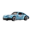 thumbnail image 2 of Vehículo de juguete fundido a presión Hot Wheels 2020 Ford Mustang GT500, 2 of 3