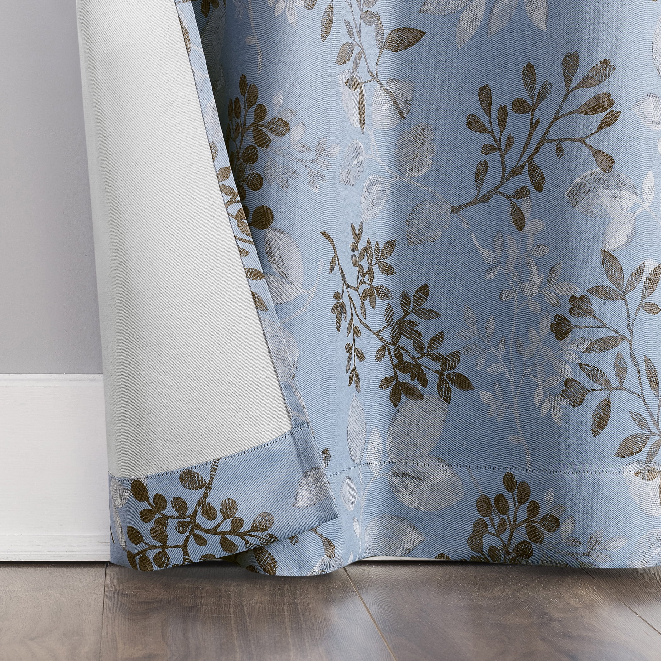 Mainstays Blackout Grommet Single Curtain Panel, 1 Panel, Blue Botanical, 40"W x 95"L