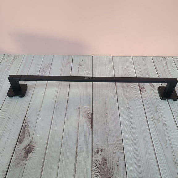 IRTGFHJE Towel racks   – Stainless Steel/Aluminum Alloy Bathroom Towel Holder, Rust‑Resistant, Easy Install