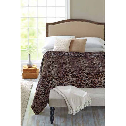 Better Homes and Gardens Velvet Plush Blanket
