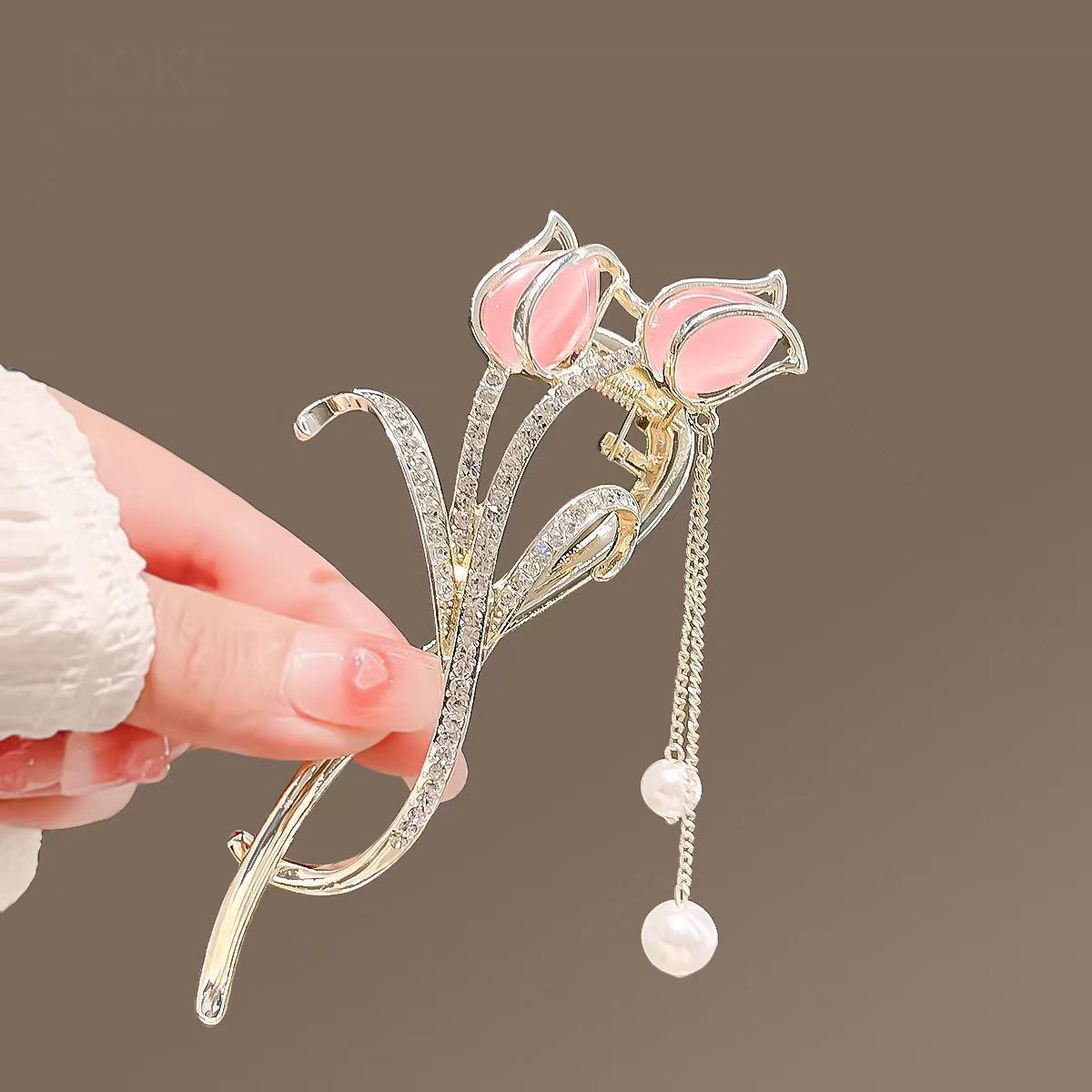EKE Women’s Hair Clip Vintage Retro Back-Wear Elegant Hair Accessory with Fashion Texture
