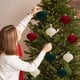 thumbnail image 4 of Juego de adornos navideños de bolas de extraterrestre para árbol | Bolas decorativas colgantes de poliéster rojo y verde con cordón | Adornos navideños ligeros y duraderos para coronas, fiestas y, 4 of 6
